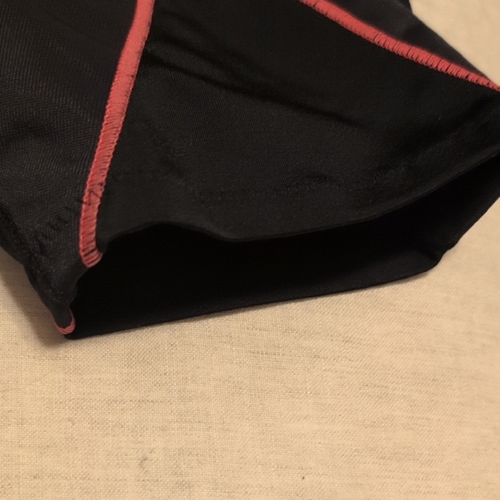 CW-X Compression Black Shorts with Pink Accents - Picture 5 of 6